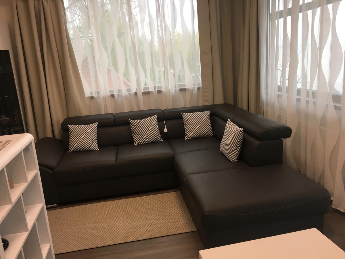 Calypso Lakeside Rooms & Lux Apartments Шиофок Экстерьер фото