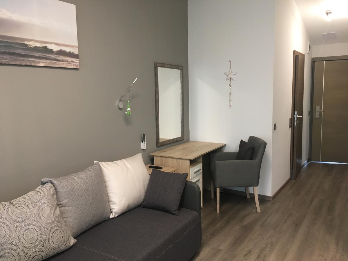 Calypso Lakeside Rooms & Lux Apartments Шиофок Экстерьер фото